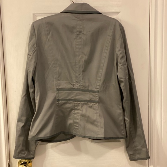 H&M grey blazer - Picture 2 of 3